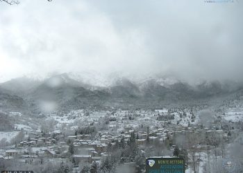 neve-ben-sotto-i-1000-metri,-scenari-invernali-lungo-la-dorsale-appenninica