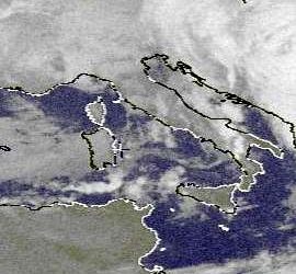 nevica-sulla-costa-ligure,-e-attesa-neve-su-gran-parte-del-nord-italia,-scende-la-temperatura-al-centro,-ma-specialmente-in-sardegna,-vento-mite-al-sud