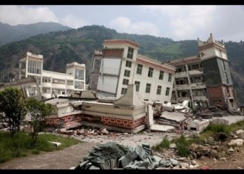sudovest-cina:-devastante-terremoto-rade-al-suolo-interi-quartieri.-quasi-400-morti