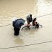 alluvione-devasta-kashmir:-villaggi-sepolti-dal-fango,-decine-di-morti