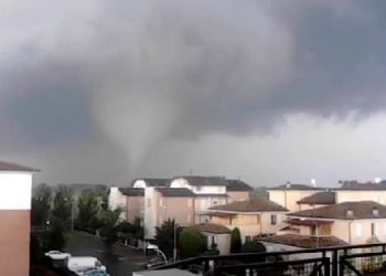 tornado-in-val-padana-del-30-aprile-2014:-panico,-danni-ingenti-e-feriti