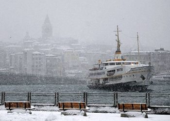 gelo-e-grandi-nevicate-in-turchia:-anche-istanbul-sotto-la-neve.-foto