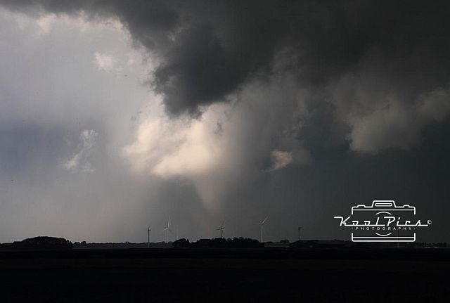 tornado-in-olanda,-edifici-distrutti-ma-nessun-ferito.-foto