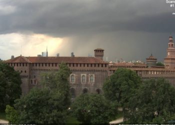 temporale-con-wall-cloud-in-rotta-verso-milanese
