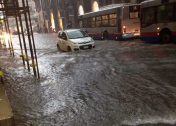 alluvione-in-sicilia:-nubifragi-senza-sosta-a-catania-e-provincia,-il-video