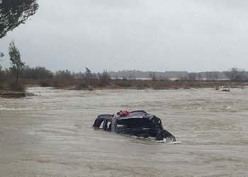 piogge-torrenziali-in-corsica:-inondazioni-con-due-vittime-e-un-disperso
