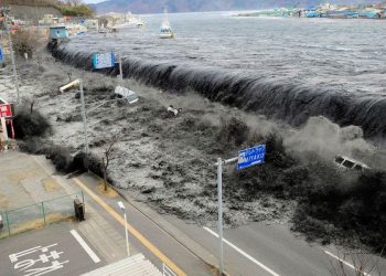 terremoto:-dopo-lo-tsunami-in-cile.-allarmi-in-quasi-tutto-il-pacifico