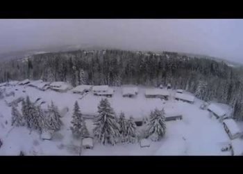 la-nevicata-record-della-british-columbia-vista-dal-drone