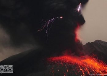 fulmini-nell’eruzione-vulcanica-del-sakurajima:-spettacolo-straordinario