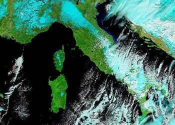 la-grande-neve-vista-dall’alto,-con-l’ausilio-del-satellite-polare