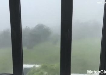 uragano-nicole-devasta-bermuda-–-video-del-vento-a-200-orari