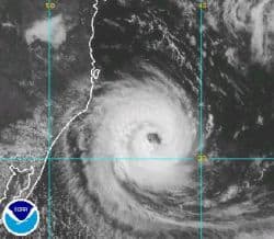 un-uragano-si-approssima-alla-costa-del-brasile!