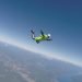 si-getta-senza-paracadute-da-7600-metri:-video-incredibile,-impresa-record