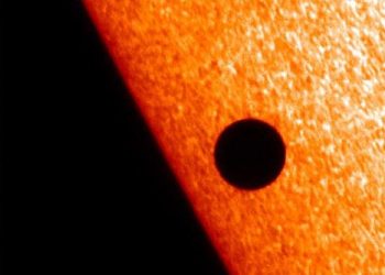 transito-mercurio-sul-sole:-evento-astronomico-dell’anno-tutto-da-rivivere