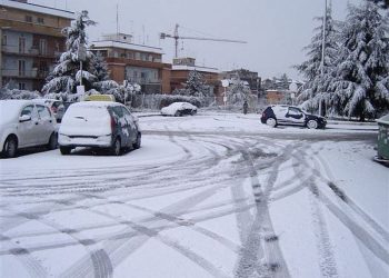 roma-sotto-la-neve,-quasi-25-anni-dopo-l’ultima-volta.-accadeva-6-anni-fa