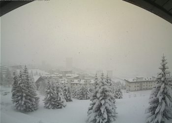 meteo-piemonte:-neve-forte-in-regione-alpina.-pioggia-intensa-in-tutta-la-regione