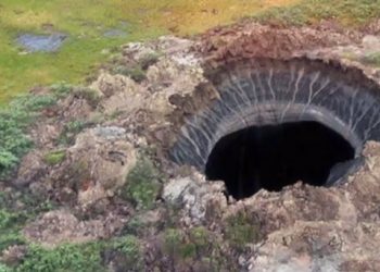 siberia:-spiegato-il-mistero-degli-enormi-“crateri”.-e’-colpa-del-riscaldamento-globale