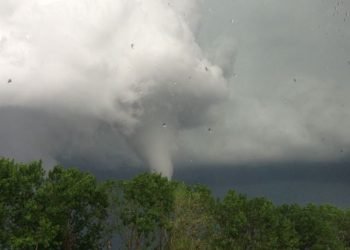 meteo-estremo,-tornado-nei-pressi-di-milano-del-29-luglio-2013