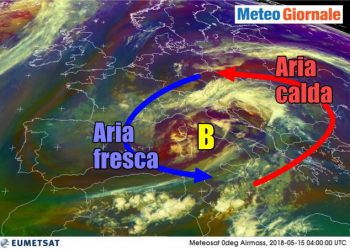 meteo:-suggestiva-foto-area-ciclonica-sull’italia,-tutti-i-dettagli