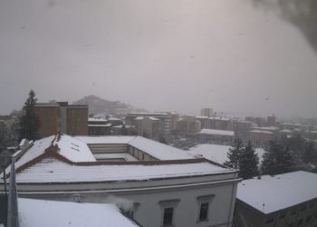 7-aprile-2015:-neve-fino-a-quote-molto-basse-sull’italia.-inverno-tardivo
