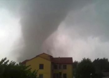 tornado-8-luglio-2015-si-abbatte-in-veneto.-evento-meteo-dei-piu-estremi