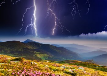 meteo-martedi-8-maggio:-rischio-temporali-anche-forti,-con-grandine