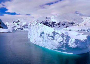 sotto-ghiacci-in-antartide-scoperti-resti-di-antichi-continenti-perduti
