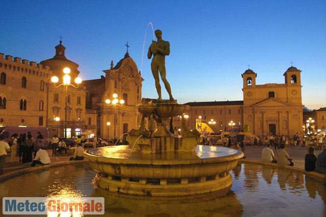 meteo-l’aquila:-acquazzoni-e-temporali-sino-al-primo-maggio,-poi-tregua
