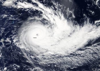 ciclone-joanninha-sulle-isole-mauritius:-venti-violenti-e-piogge-fortissime