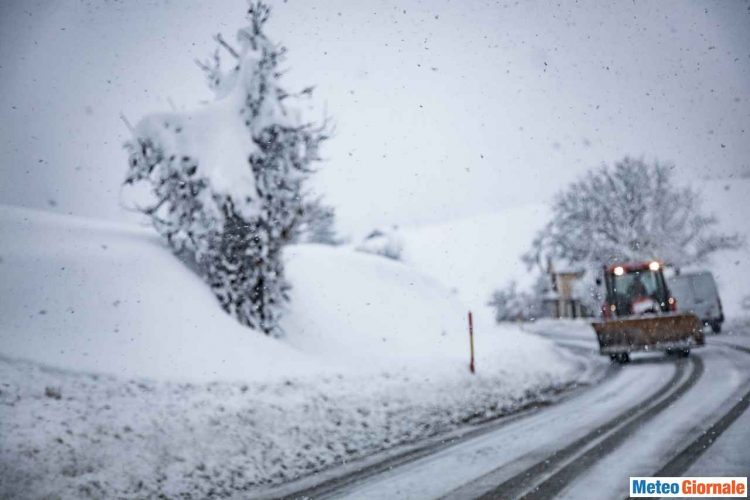 meteo-nord-italia-con-tormente-di-neve-le-prossime-ore,-vediamo-dove