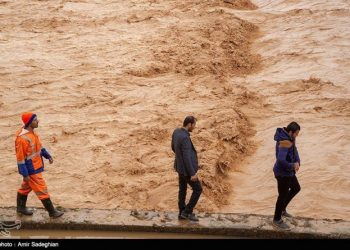 meteo-estremo-con-vittime-in-iran:-shiraz-travolta-da-alluvione-lampo