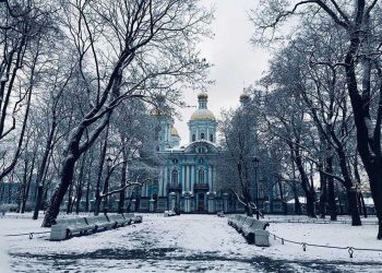 meteo-russia:-comincia-l’inverno,-prima-nevicata-a-san-pietroburgo