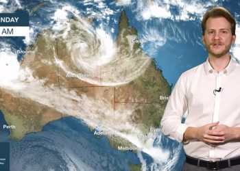 servizio-meteo-australiano,-eccezionale-video-su-2-uragani-in-atto