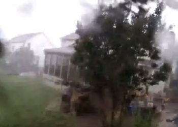 dentro-il-tornado:-impressionante-video-meteo