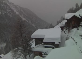 meteo,-neve-sui-crinali-alpini,-foehn-e-temperature-miti-a-valle,-fino-a-20-gradi-in-liguria