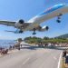 video-spettacolare:-aerei-sfiorano-le-persone-in-spiaggia.-accade-in-grecia