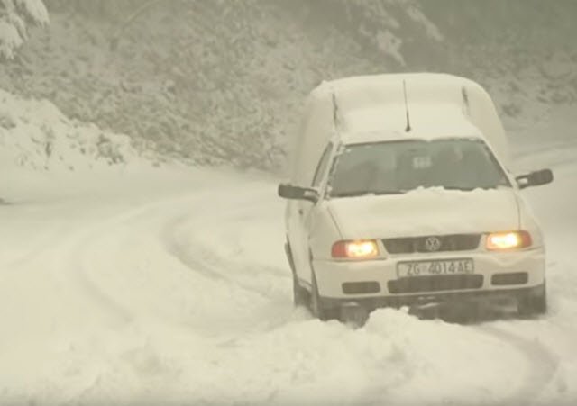 video-meteo-delle-tormente-di-neve-di-oggi-corsica,-croazia-sino-a-40-cm