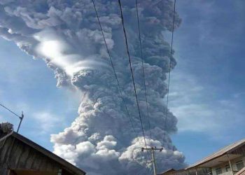 eccezionale-eruzione-del-vulcano-sinabung-in-indonesia,-influenze-su-meteo-e-clima