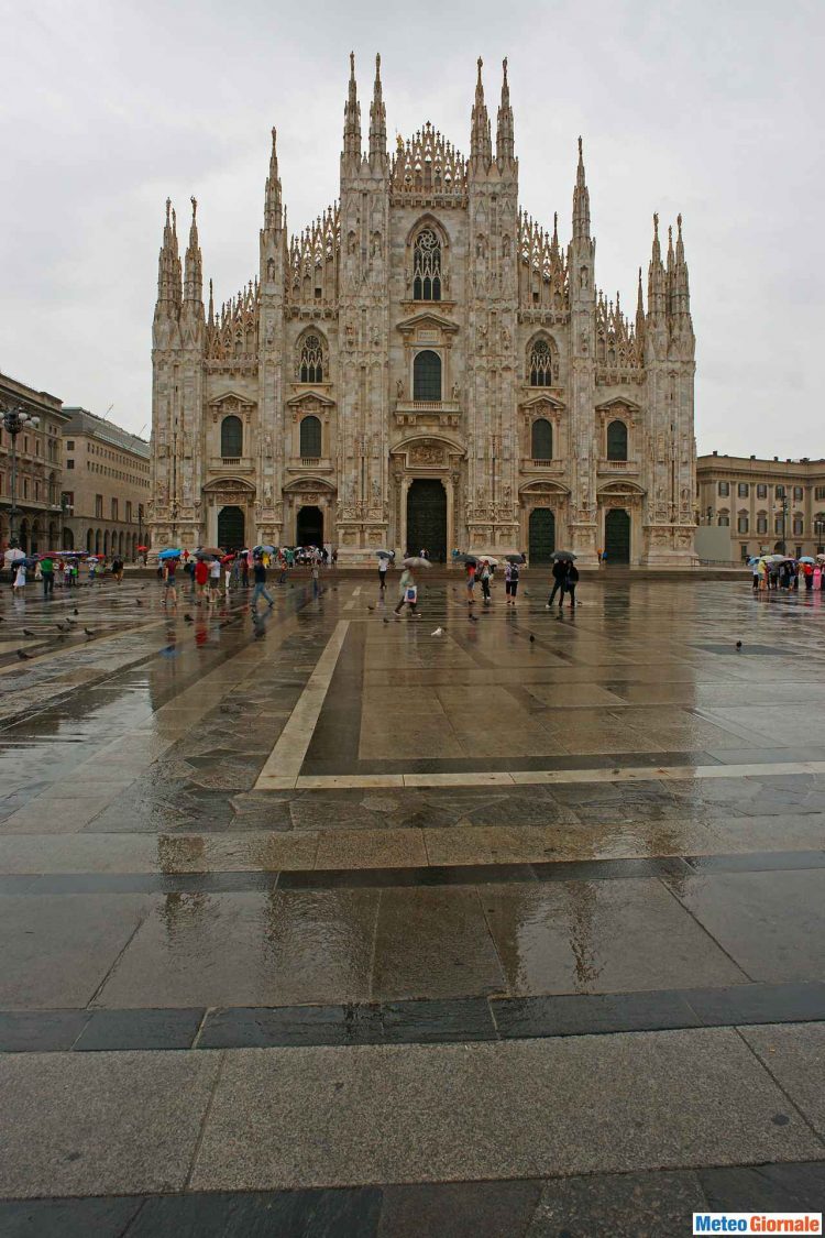 meteo-milano:-nuove-piogge,-ma-non-abbondanti.-niente-freddo