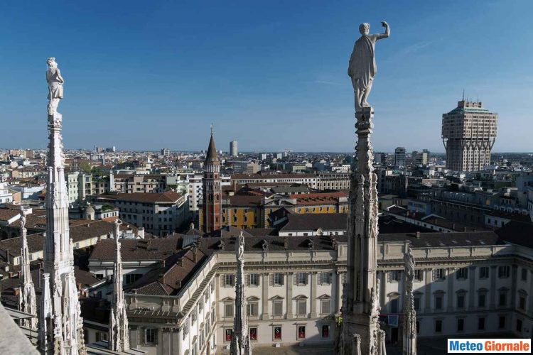 meteo-milano:-qualche-residua-pioggia,-ma-migliora-con-ampie-schiarite