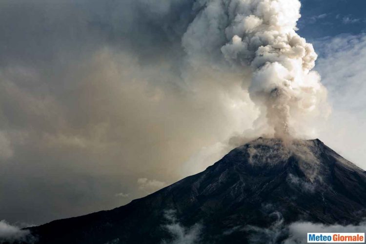 nuova-eruzione-in-stratosfera-del-vulcano-shiveluch,-conseguenze-meteo?