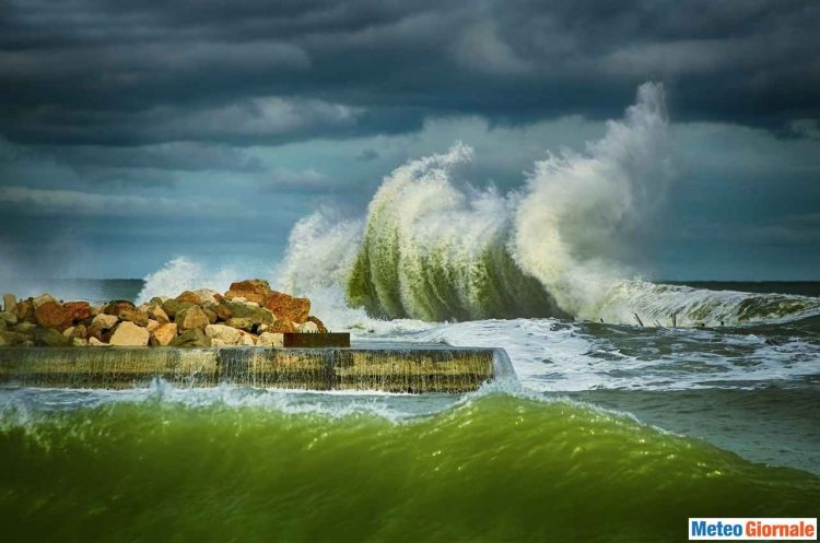 oggi-la-calma-prima-della-tempesta