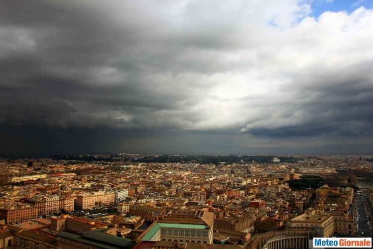 meteo-roma:-molte-nubi-e-qualche-pioggia-fino-a-venerdi