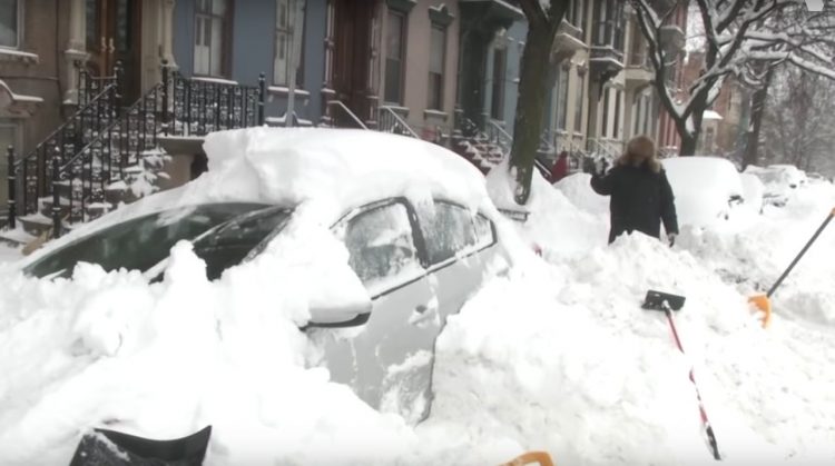 albany,-new-york:-la-tempesta-di-neve-perfetta