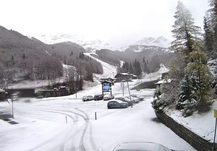 meteo,-irruzione-fredda-in-atto,-si-imbianca-di-neve-l’appennino-settentrionale