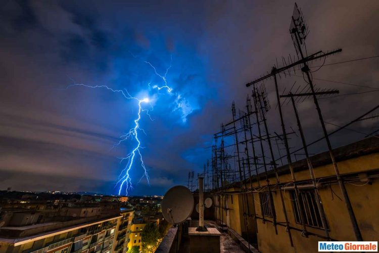 meteo-roma:-maltempo-pronto-a-bersagliare-la-capitale,-piogge-e-temporali