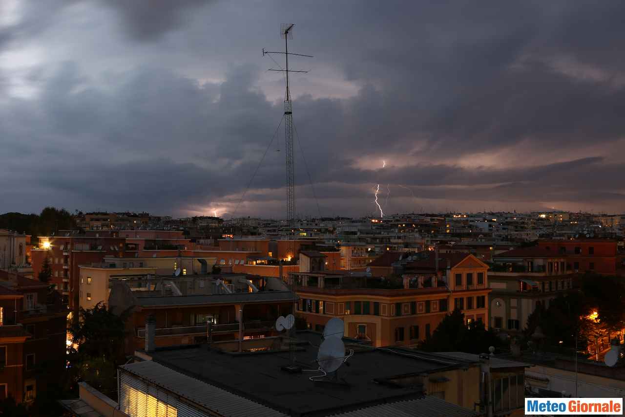 meteo-roma:-peggiora,-possibili-temporali-venerdi