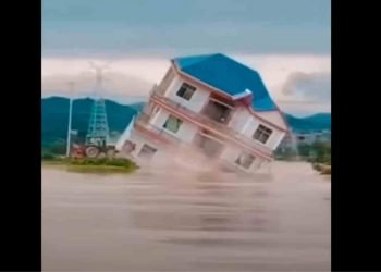 cina-devastata-dalle-alluvioni:-immagini-incredibili