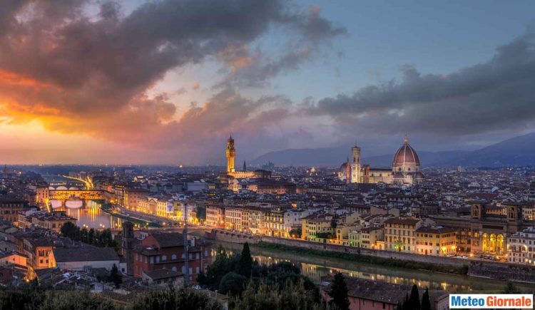 meteo-firenze:-molte-nubi-sabato,-piu-sole-domenica.-poi-peggiora