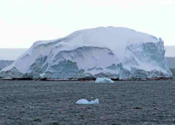 spunta-una-nuova-isola-in-antartide,-era-nascosta-dal-ghiaccio